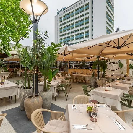 Riviera 3*