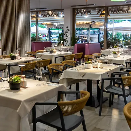 Hotell Riviera Mamaia